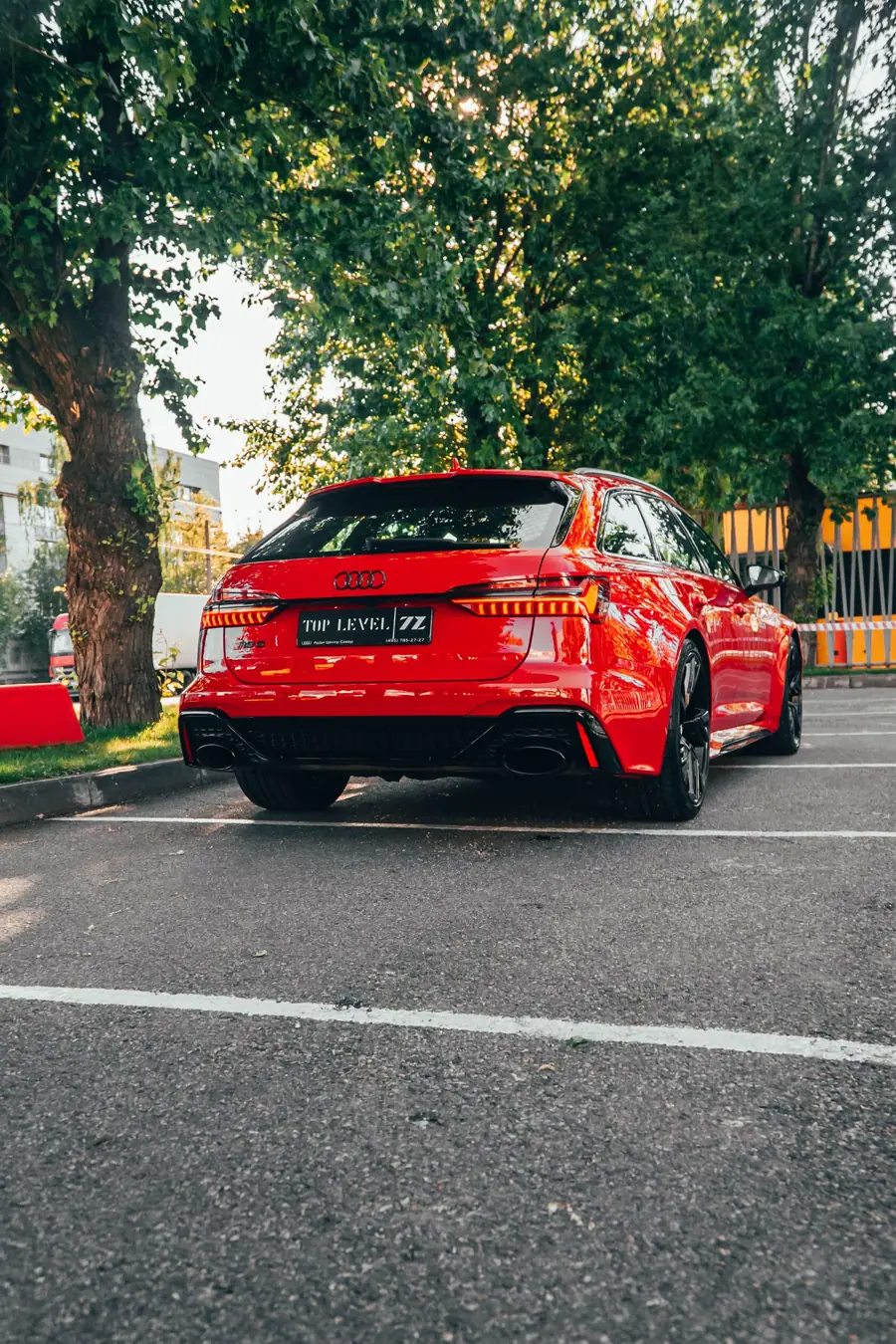 Audi RS 6: изображение проекта 6 из 13
