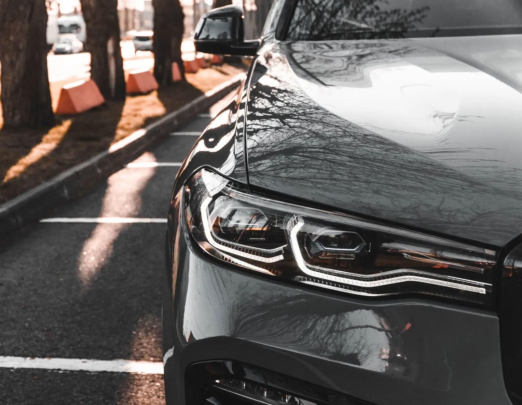BMW X7 — цветной полиуретан: изображение проекта 7 из 12