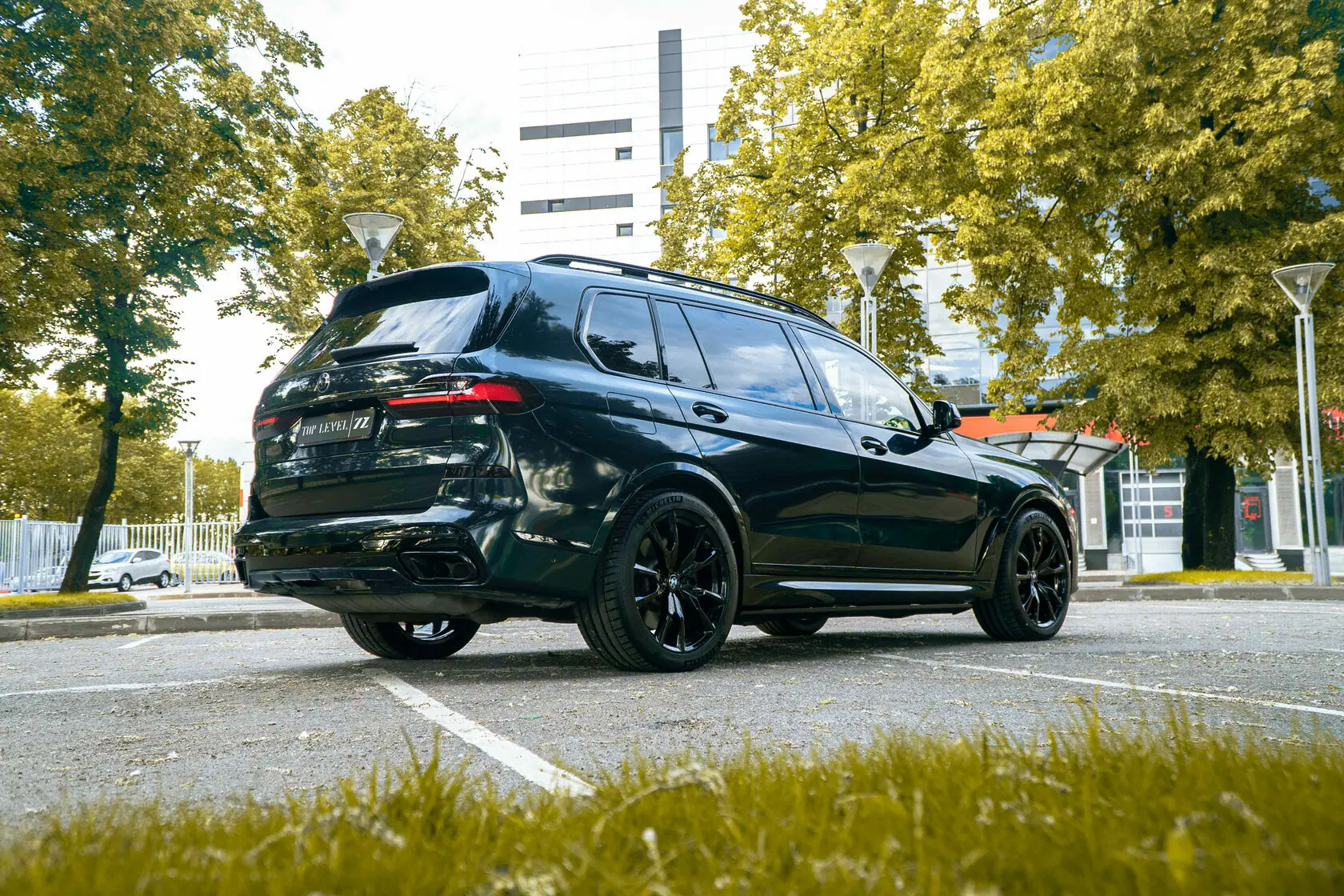 BMW X7 — комплексная доработка после работ в Top Level