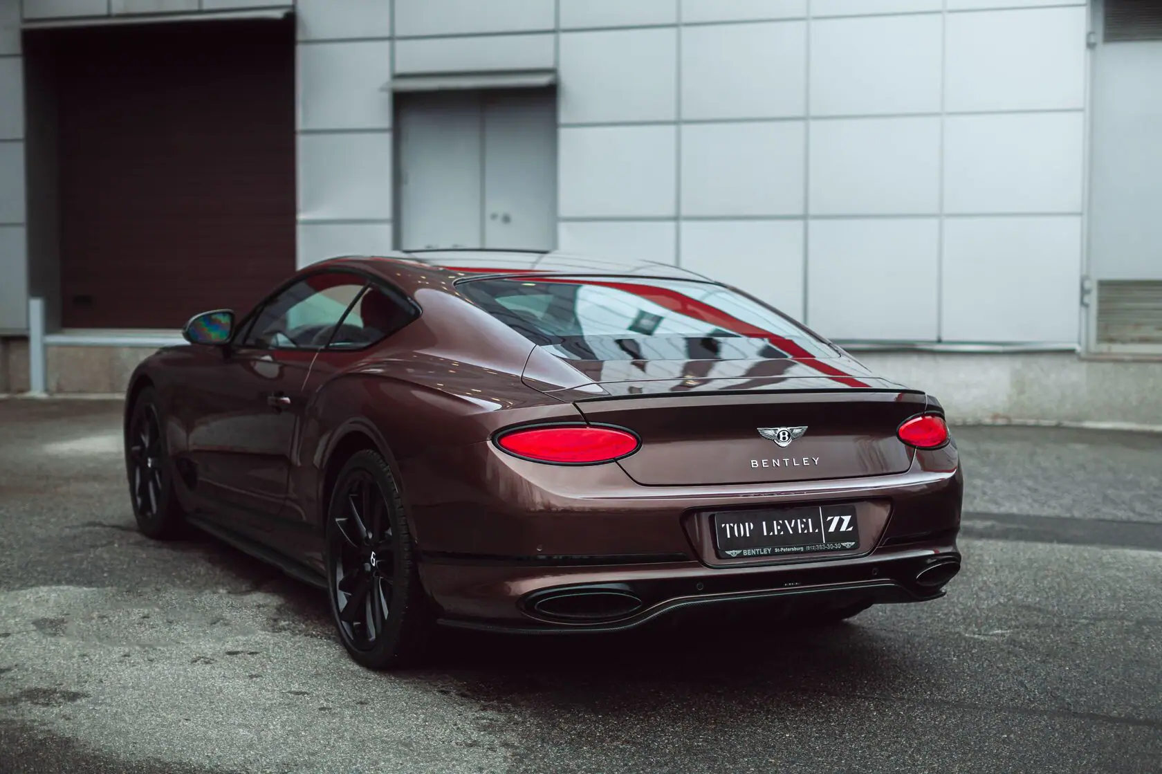 Bentley Continental GT W12: изображение проекта 3 из 34