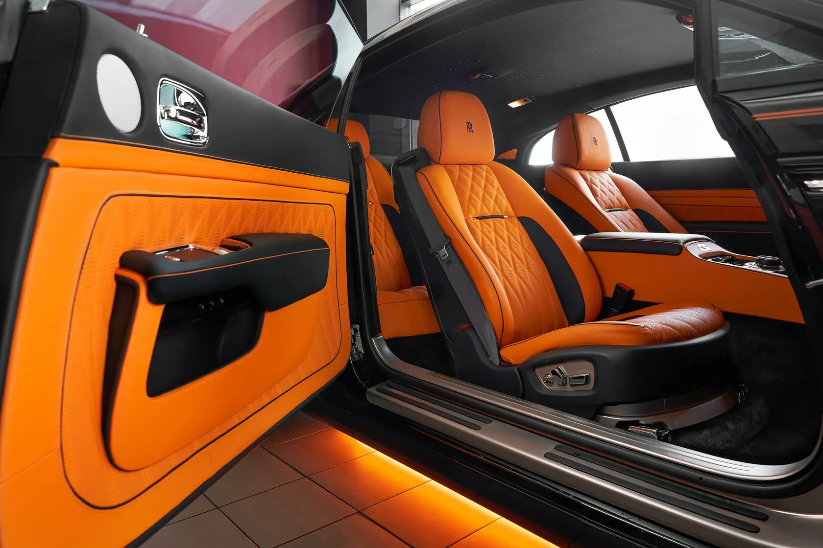 Rolls-Royce Wraith — интерьер: изображение проекта 6 из 16