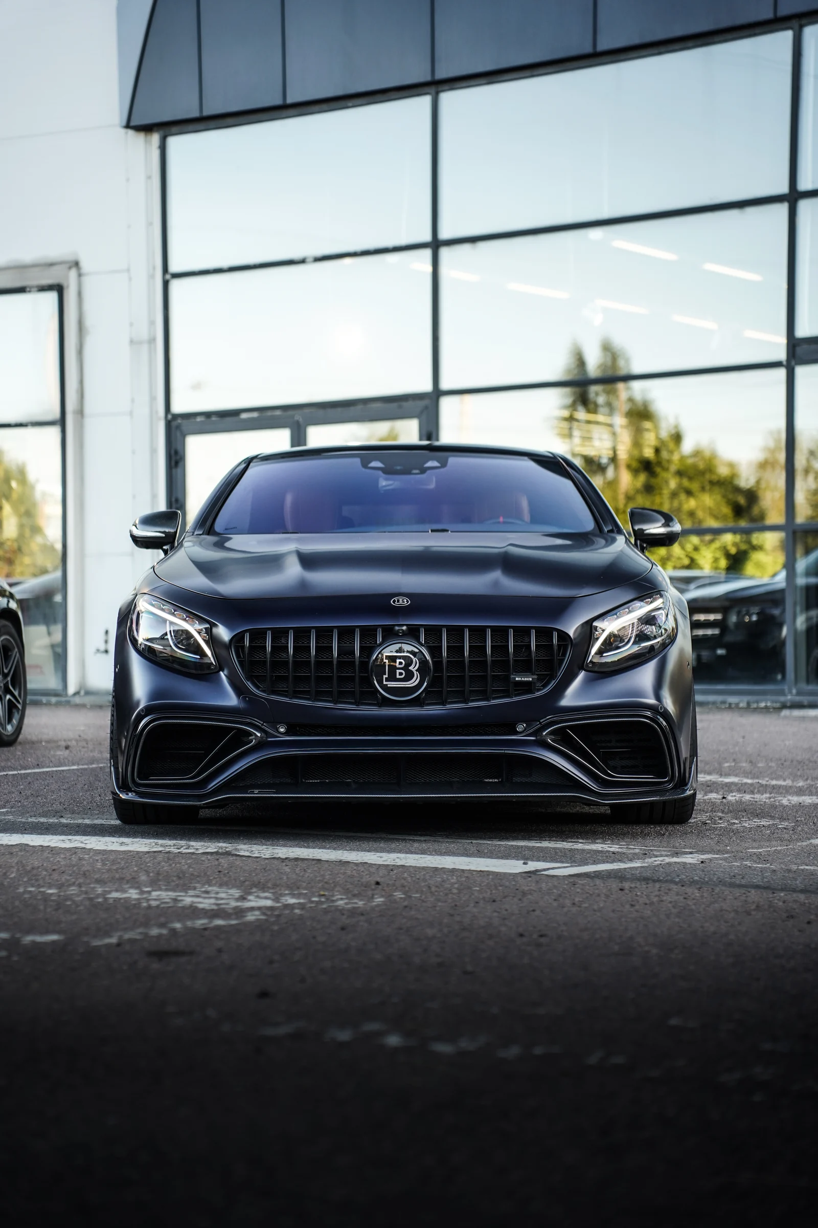 Mercedes-Benz S-Class с обвесом Brabus у Top Level